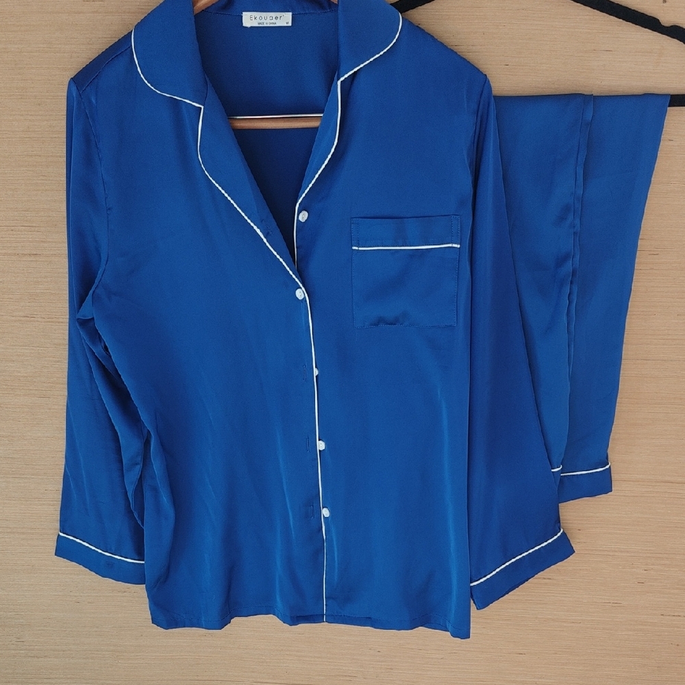 Ekouaer Satin Pajama Set